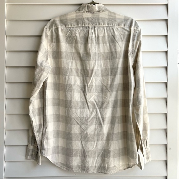 J. Crew Stretch Secret Wash Cotton Poplin Shirt - Picture 3 of 8